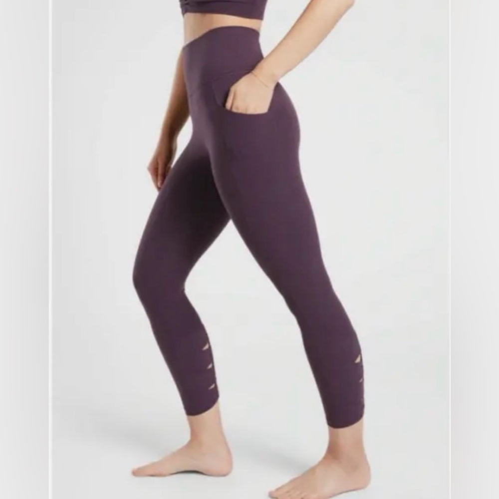 Athleta Salutation Stash Pocket II Cinch 7/8 Tight Size XXSP Purple NWT